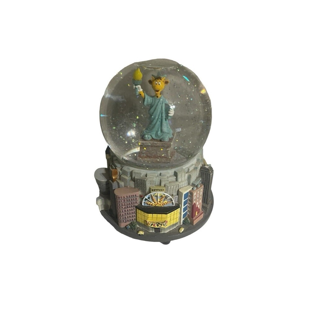 Toys “R” Us Snow Globe - New York City Times Square 7” Working RARE